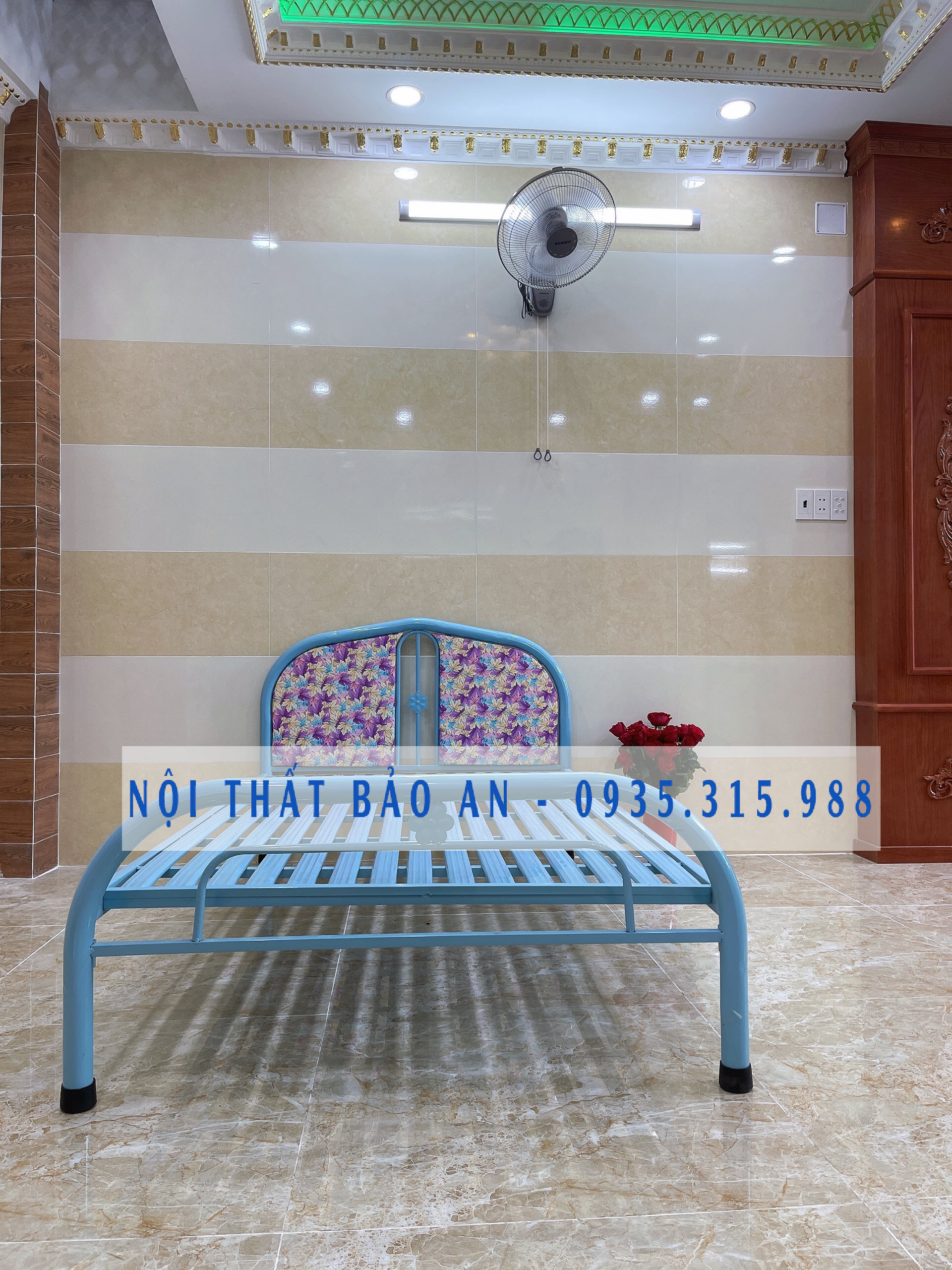 Giường sắt nhỏ rộng 8 tấc màu xanh biển - Bảo An