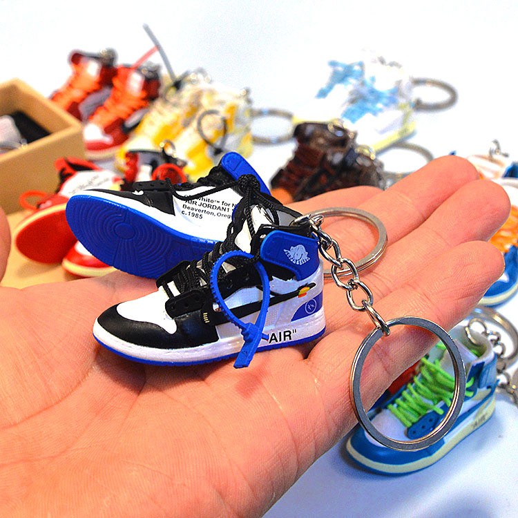 Mốc khoá SNEANER 3D Hình Giày Nike