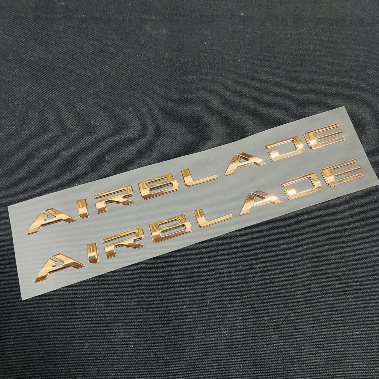 Bộ tem chữ nỗi AIR BLADE, tem như ZIN theo xe, tem tên chữ xe AIR BLADE dán hông sườn xe