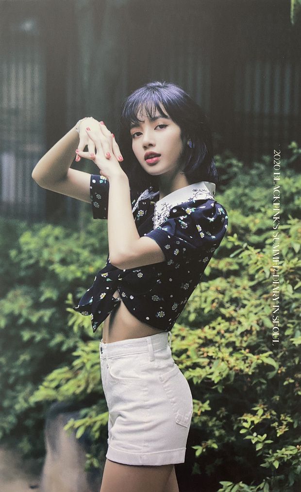Vòng tay cheap moment Lisa Blackpink
