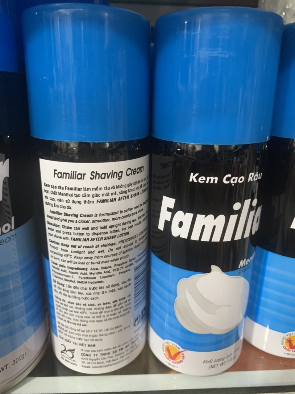 Kem cạo râu Familiar