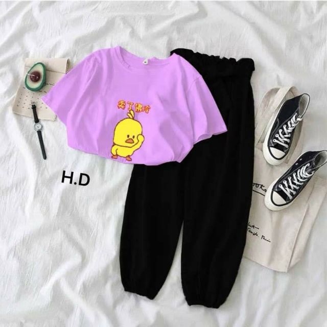 Sét áo phông gà con + quần bom. Áo thun nam nữ, quần kaki, quần nữ, sét bộ mặc ở nhà, áo thun tay dài, quần jean ống rộng