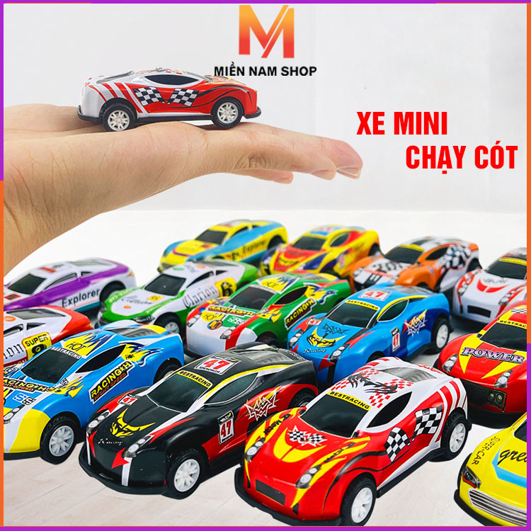 Xe ô tô màu sắc bằng sắt chạy đà (VỎ TRÊN XE LÀ SẮT, GẦM XE NHỰA)