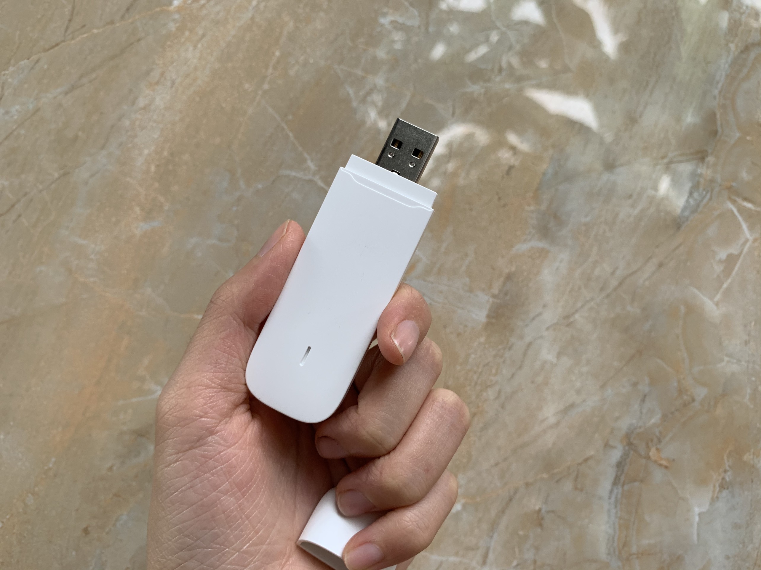 [HCM]Usb Dcom 3G Huawei E3531 216Mb Đổi IP Mạng Nhanh Hỗ Trợ Đa Mạng (Trắng)