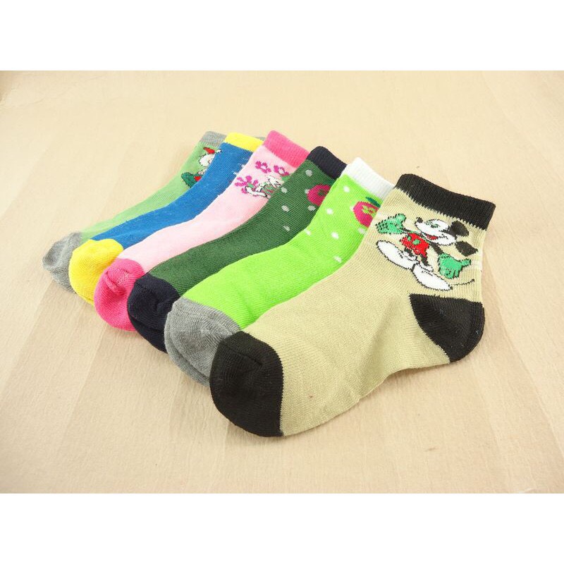 Set 2 đôi tất siêu đáng yêu dành cho bé 1-5 tuổi