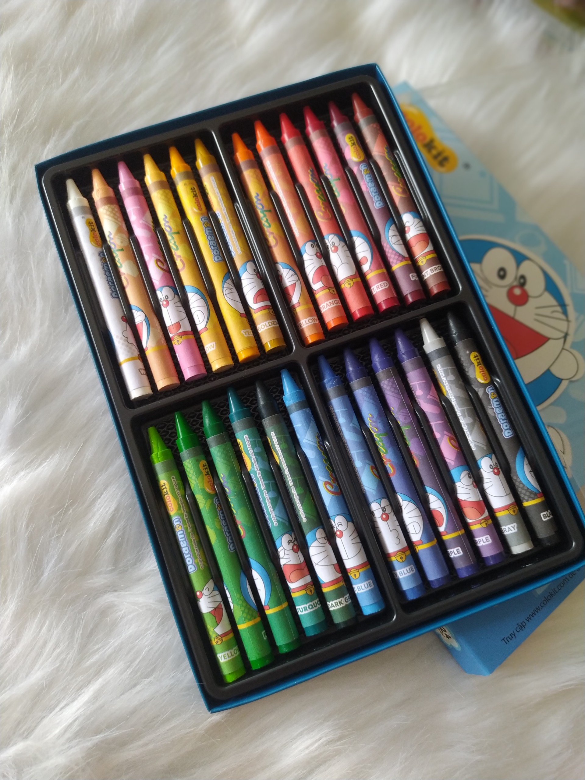 Sáp màu Doraemon 24 màu Colokit | CR-C06,C05,C04/DO