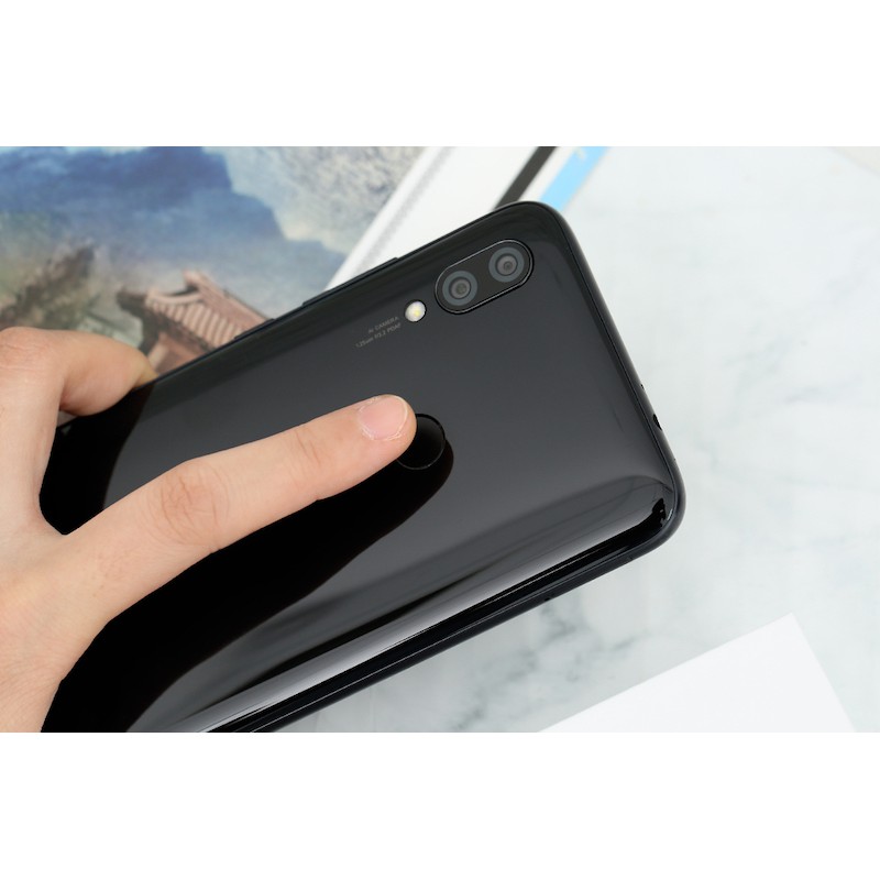 Điện Thoại Xiaomi Redmi 7 (2Gb/16Gb) - Mới 100%