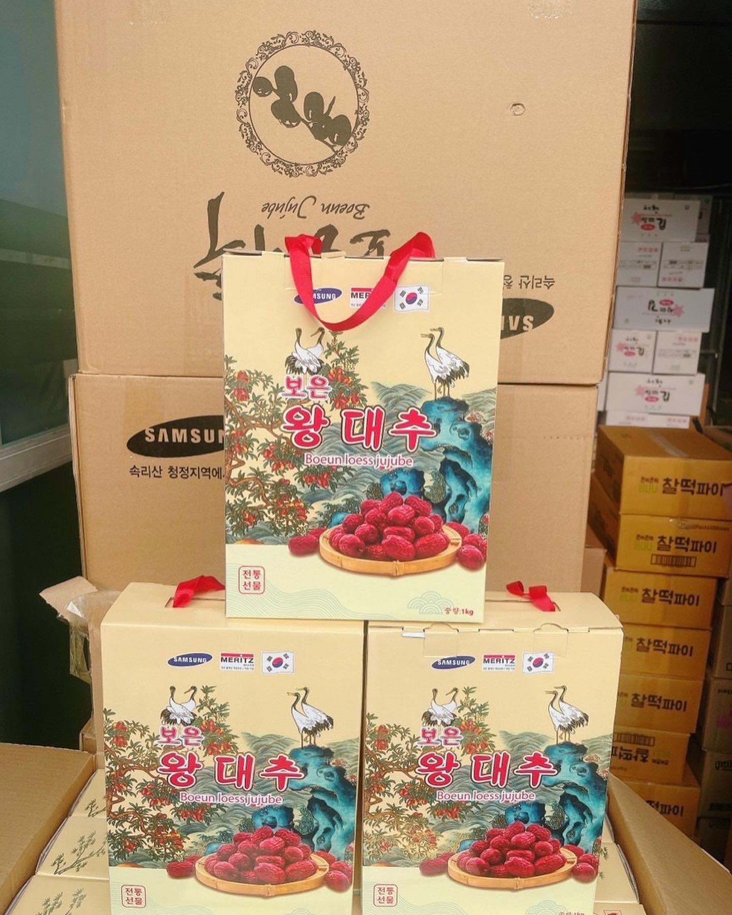 TÁO ĐỎ HÀN QUỐC 1KG + 4% LZD