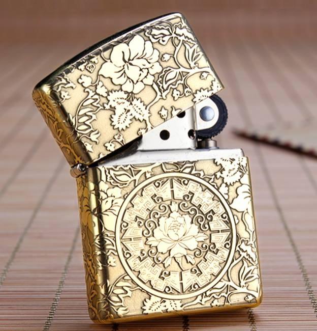 Bật lửa zippo đồng thau vỏ dày dập nổi hoa mẫu đơn