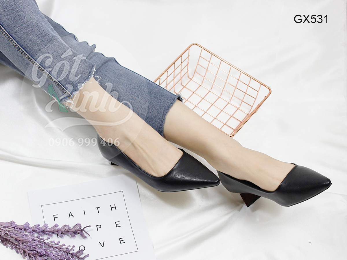 [HCM]Giày bít mũi gót vuông 3 phân - có size lớn 40 trở lên