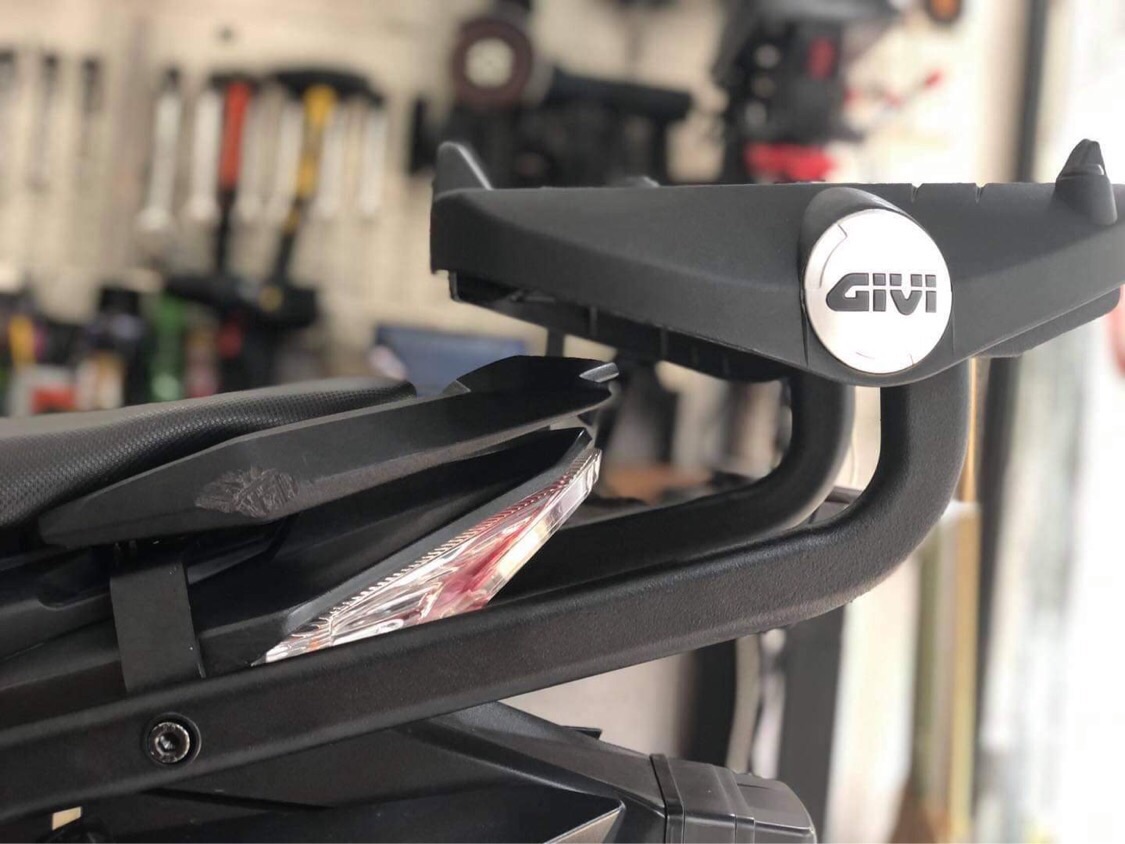 BAGA GIVI HRV RAIDER 150 FI / CẢNG XE RAIDER / SUZUKI SATRIA- BH 2 NĂM