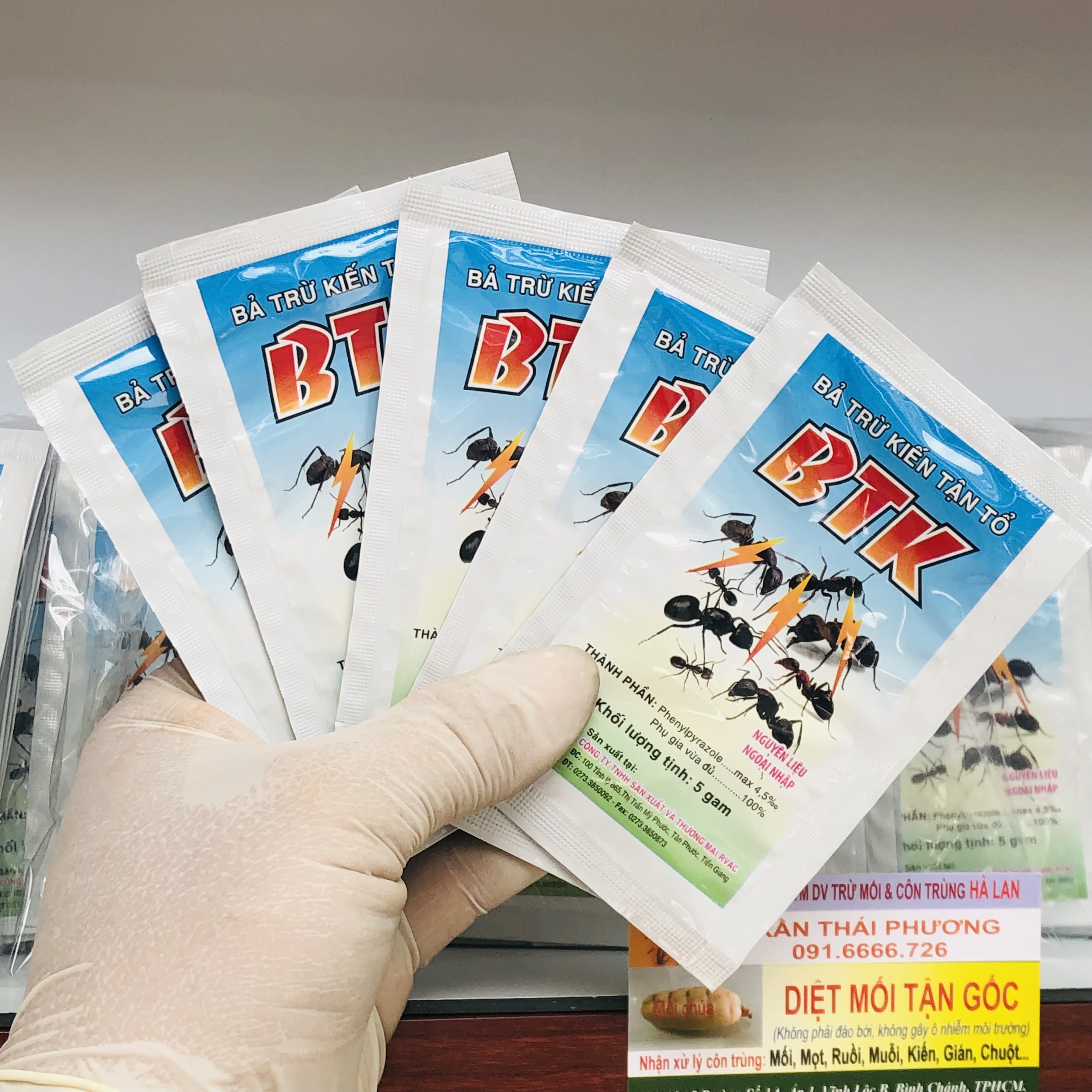 Thuốc diệt Kiến BTK ( Combo 10 gói 5g )