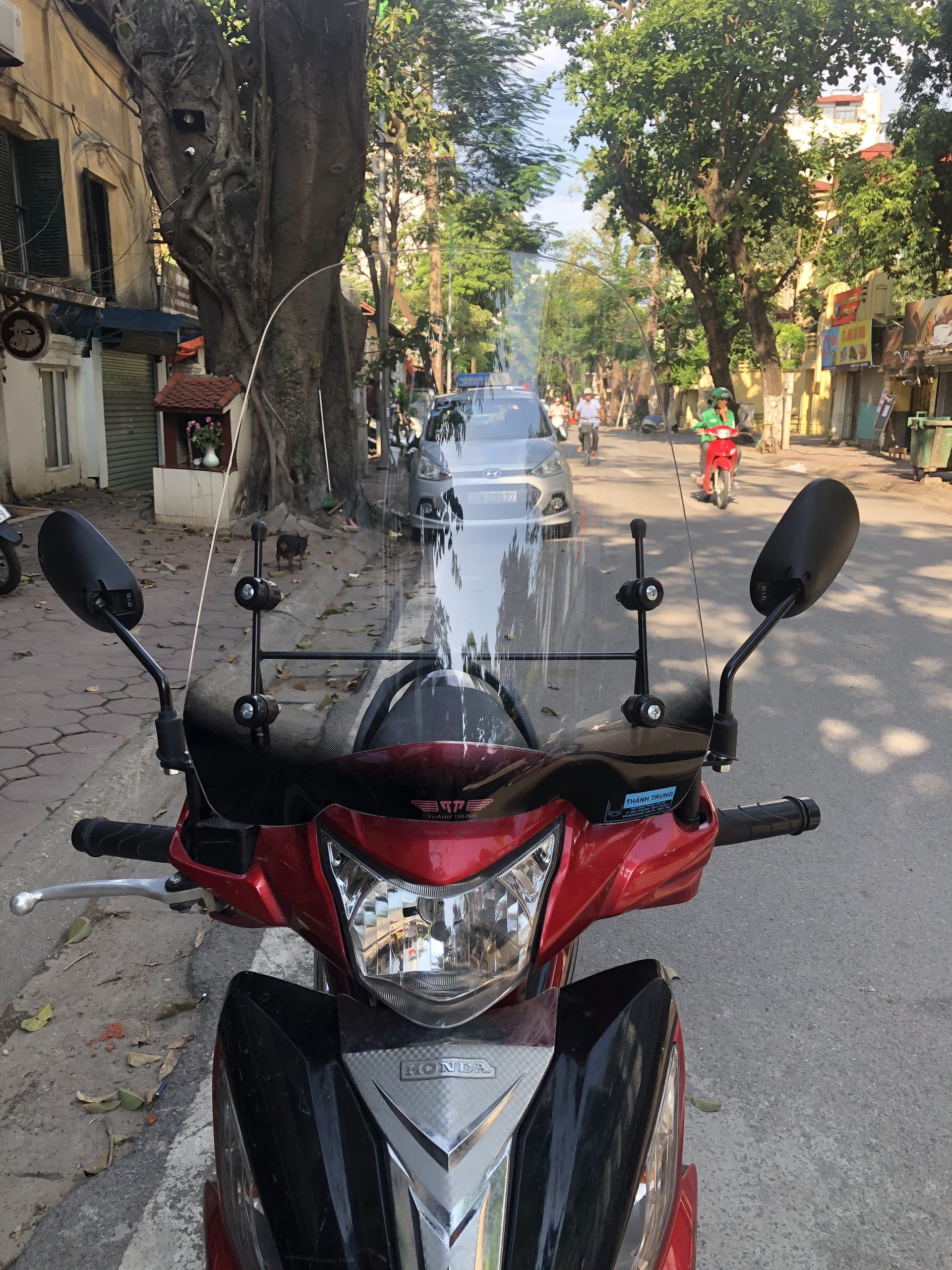 Kính chắn gió xe máy Honda Wave