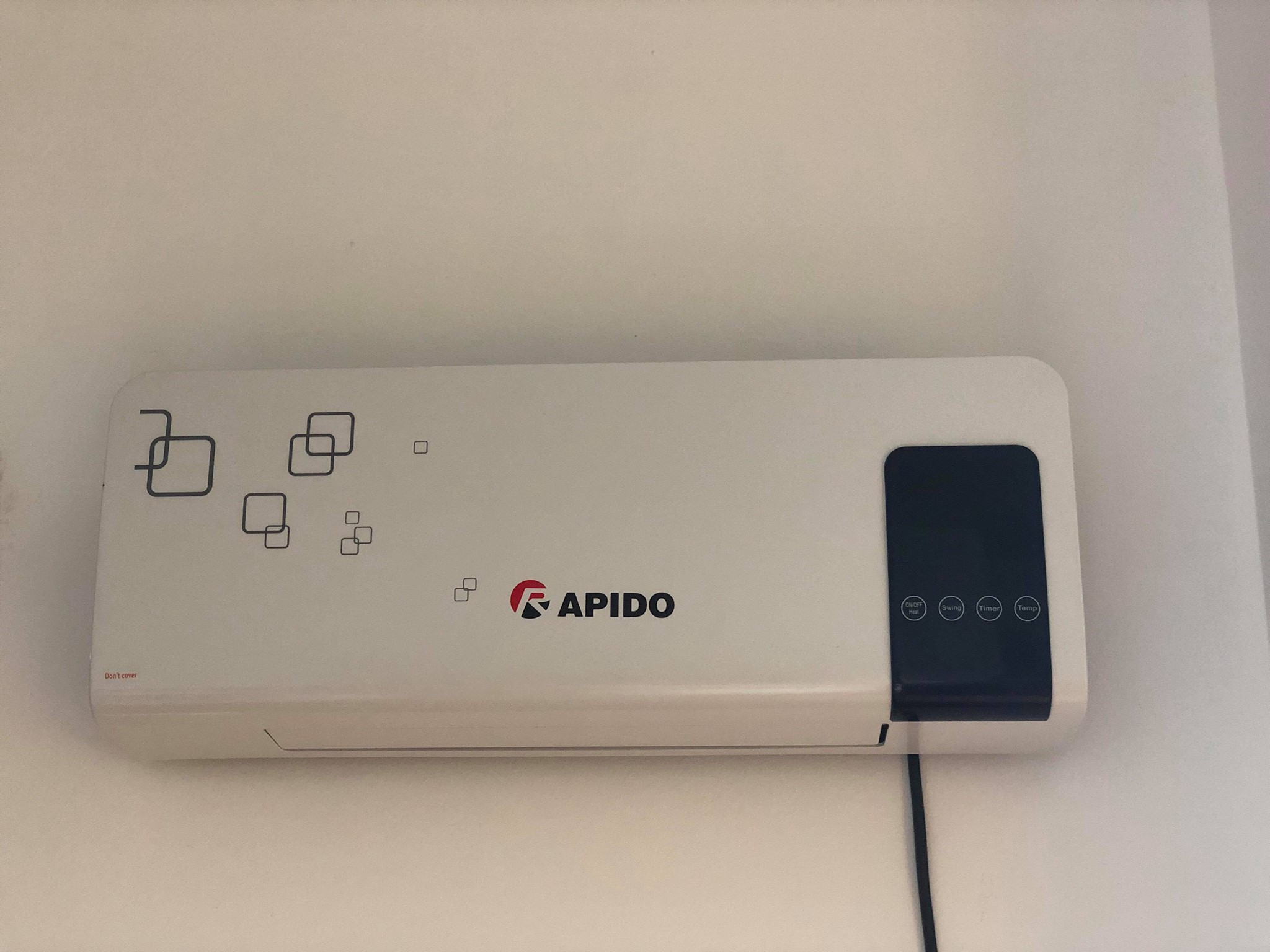 Máy sưởi gốm Rapido RCH2000-D -có điều khiển từ xa.