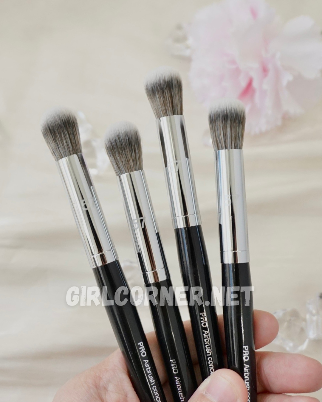 [HCM]Cọ Che Khuyết Điểm Sephora 57