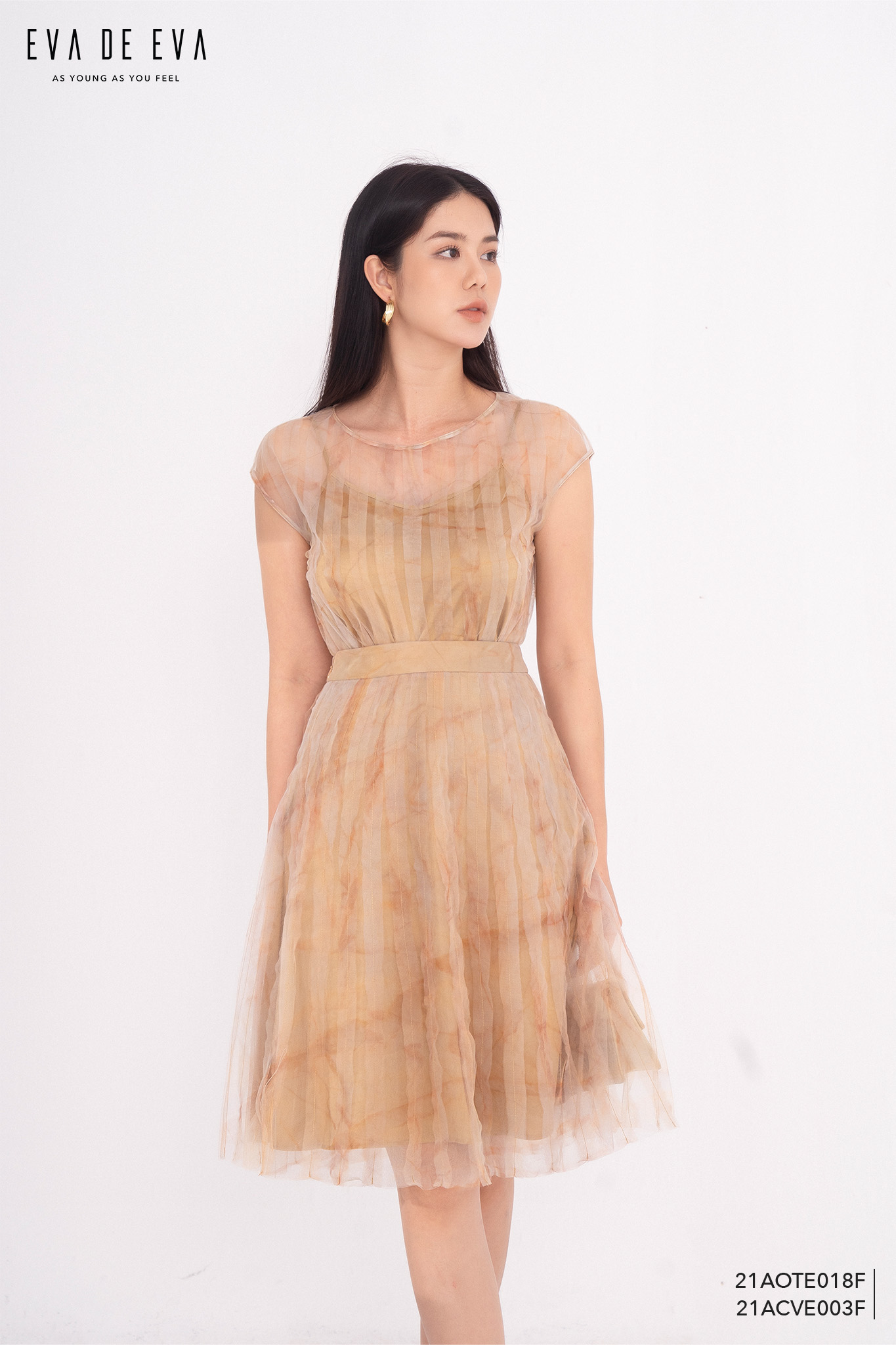 Áo nữ thiết kế Eva de Eva 21AOTE018F