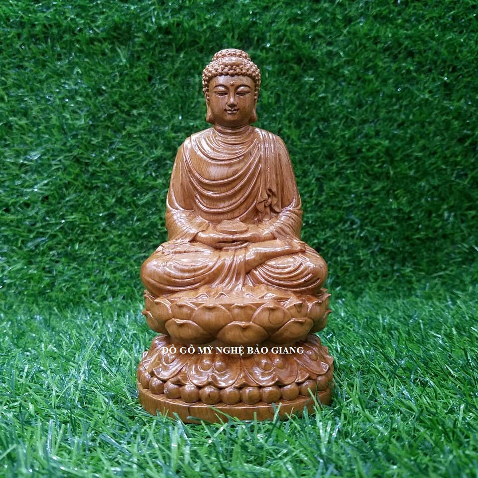 Tượng phật thích ca để ô tô gỗ bách xanh