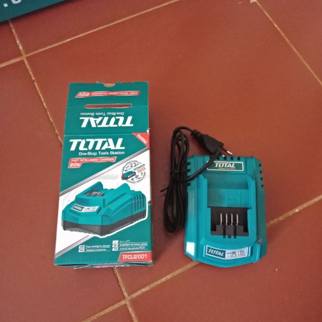 Sạc Pin Lithium 20V total( miễn phí ship )