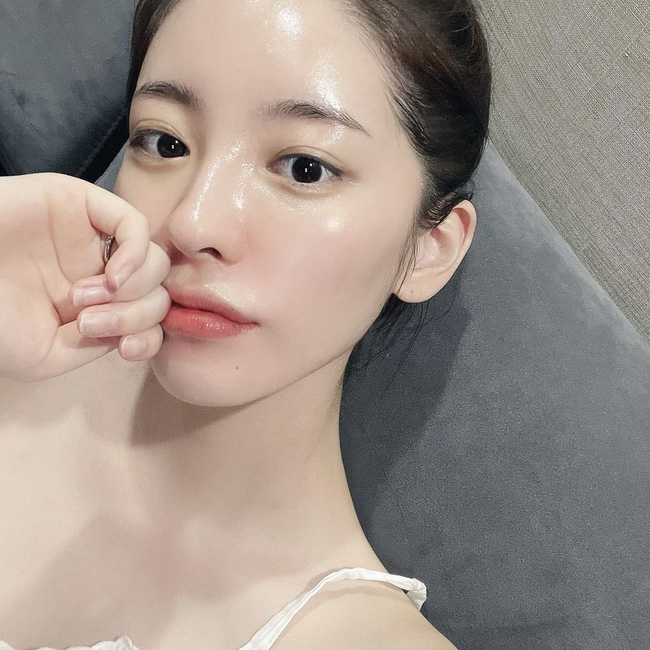 [HCM]Phấn Phủ Aroma Candy Shine Powder 10g