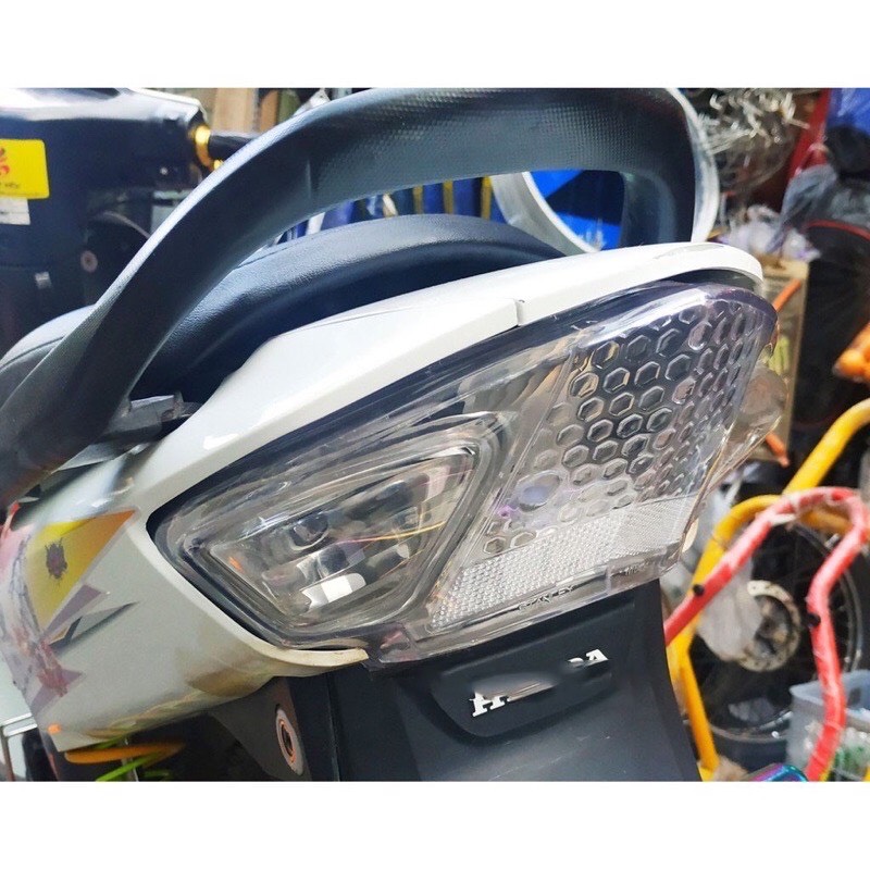 Ốp Hậu Nhựa Trắng Xe Wave50cc 100-110 Đời Xe 2006-2023