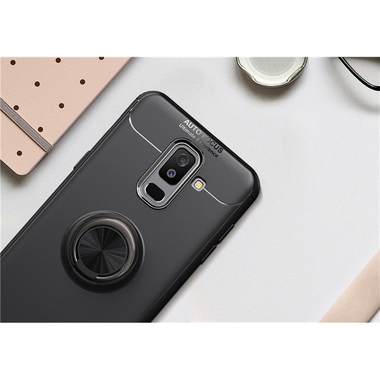 Ốp Lưng Auto Focus Samsung J8/ A6+ Cao Su Bracket Iring (Đen)