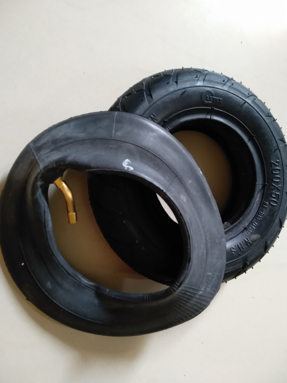 COMBO SĂM LỐP( VỎ, RUỘT) 8INCH THÔNG SỐ 200X50 DÀNH CHO XE ĐIỆN MINI ESCOOTER