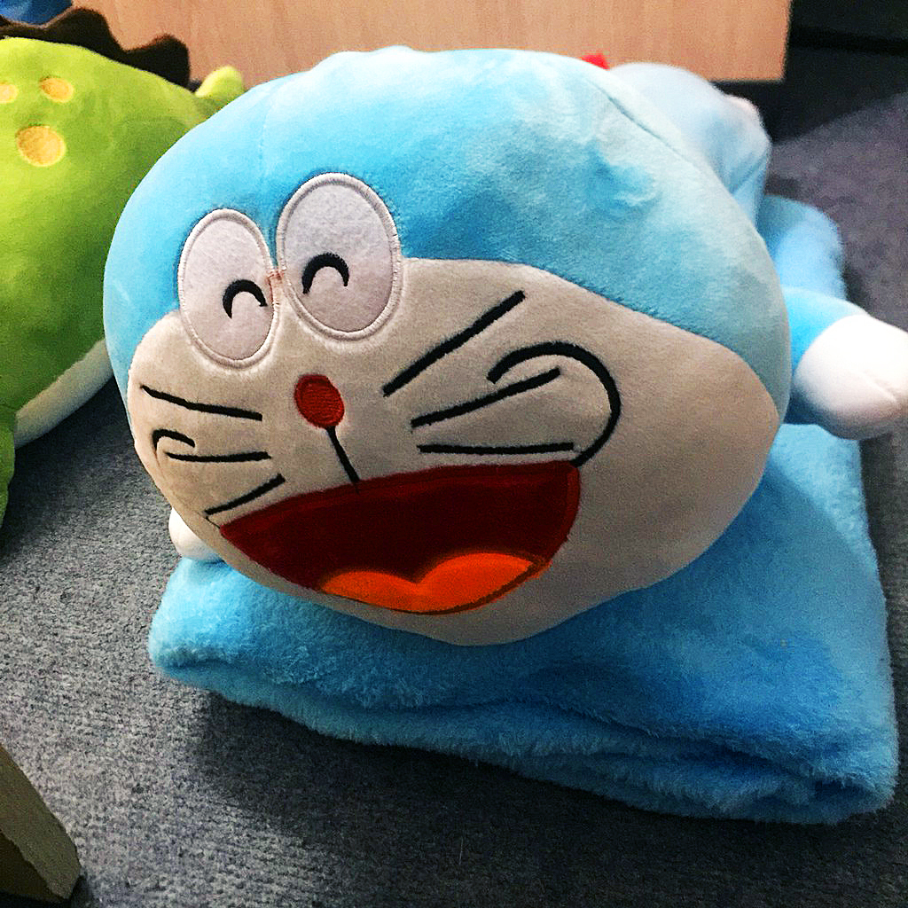 [HCM]Gối Mền Văn Phòng 2in1 Hình Doremon (Doraemon) Miệng Cười (50cm)
