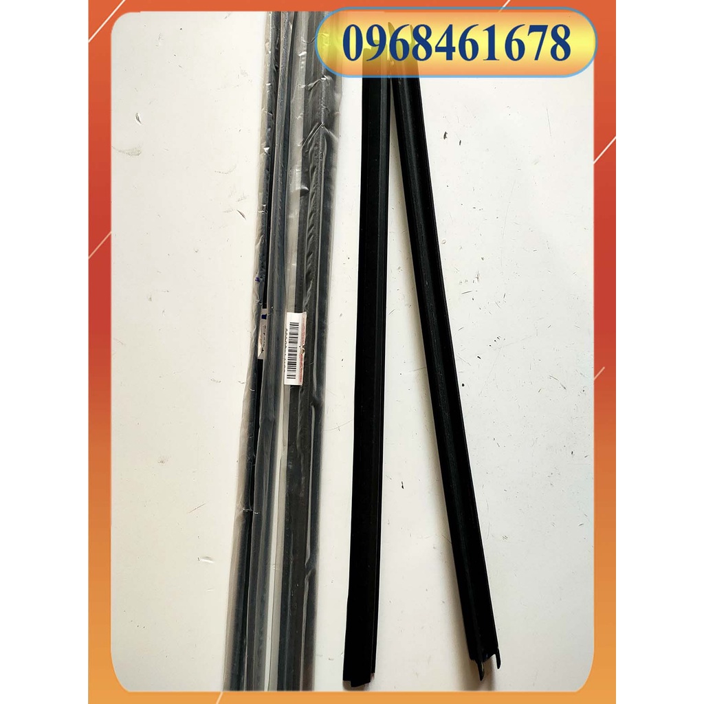 Nẹp chân kính trong Vios (02-07), Vios (08-13) (Giá 1 Chiếc) OEM