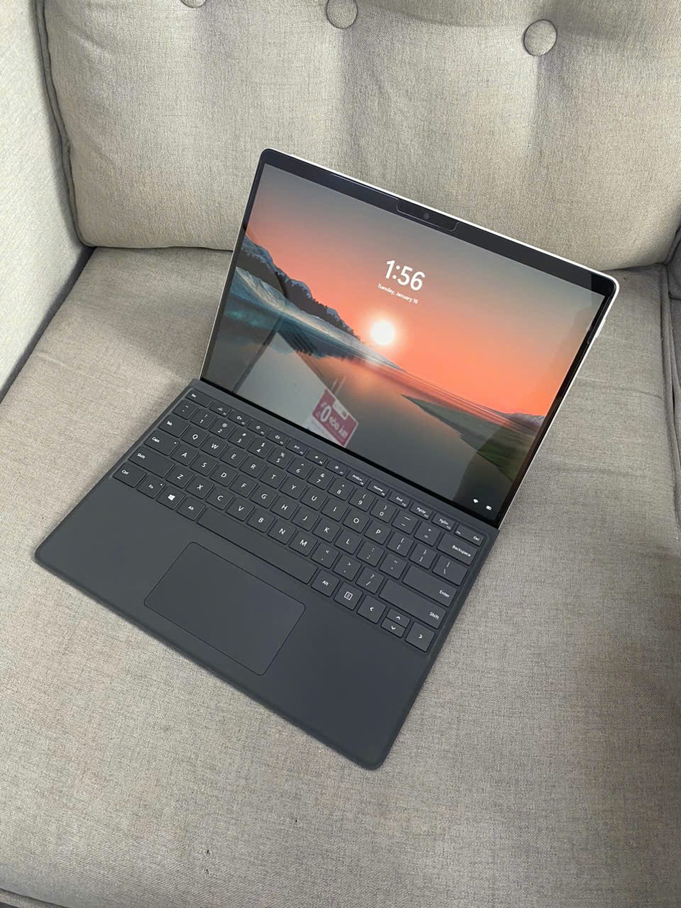 Laptop 2 trong 1 Microsotf Surface Pro 8 đẳng cấp doanh nhân