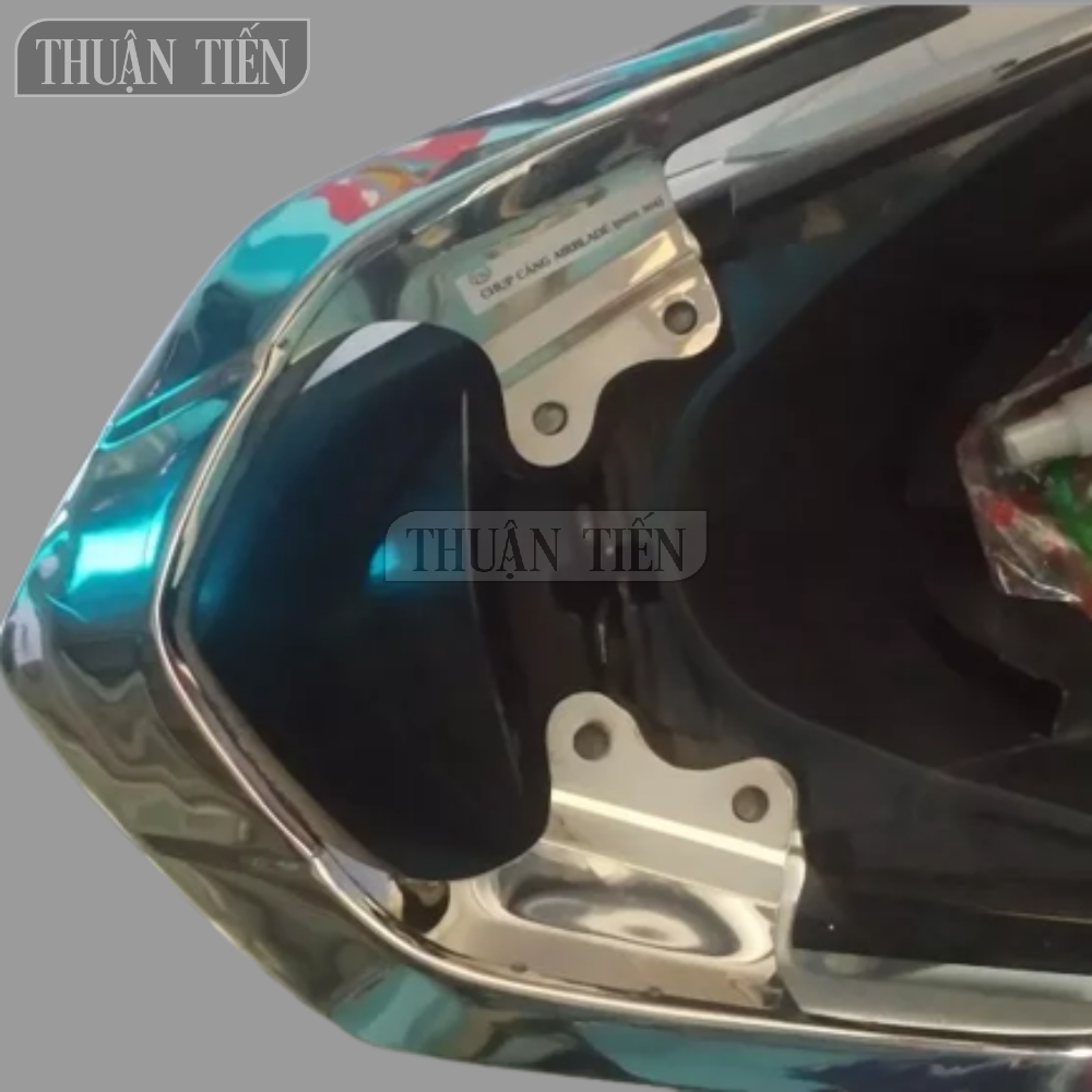 ỐP CẢNG AIR BLADE 2008 -2010 FI INOX