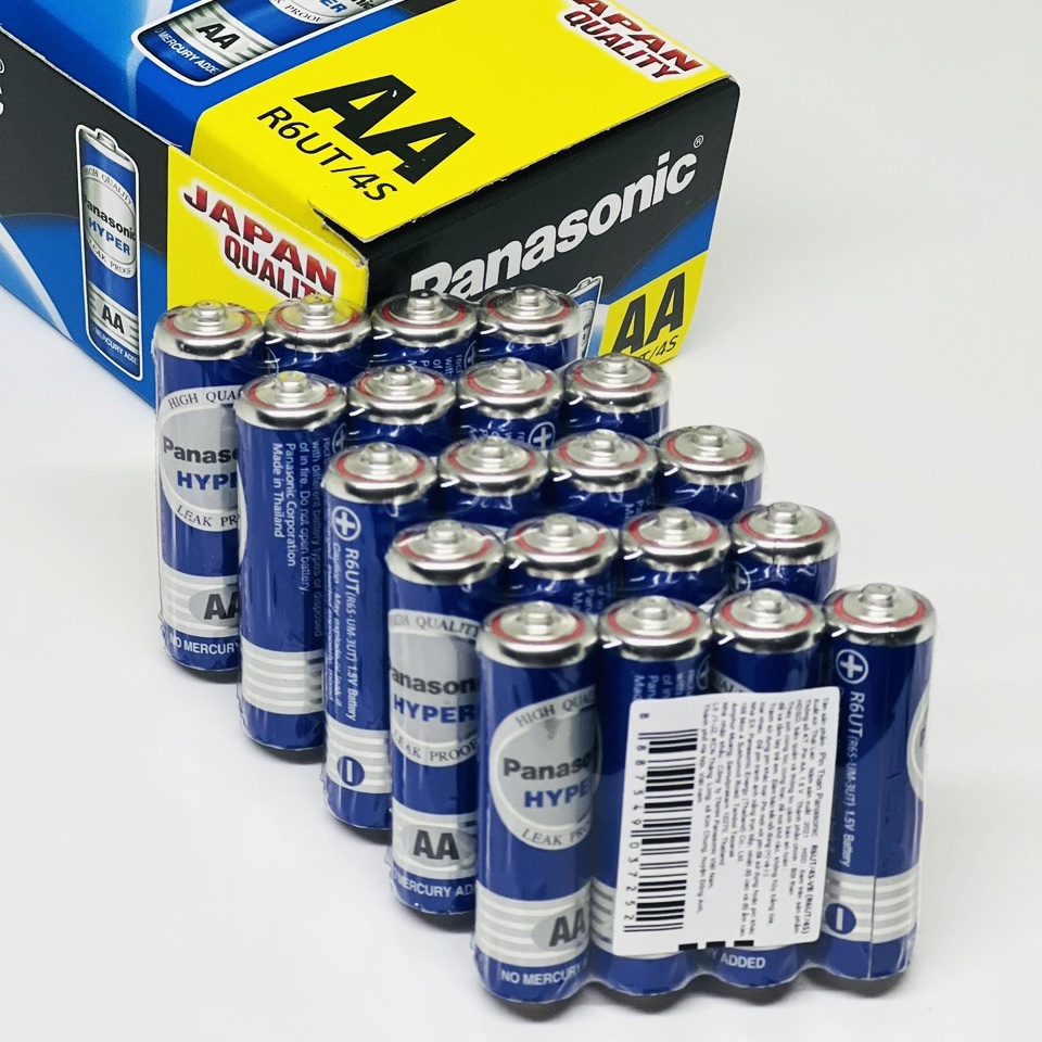 1 vỉ 4 viên pin AA Panasonic
