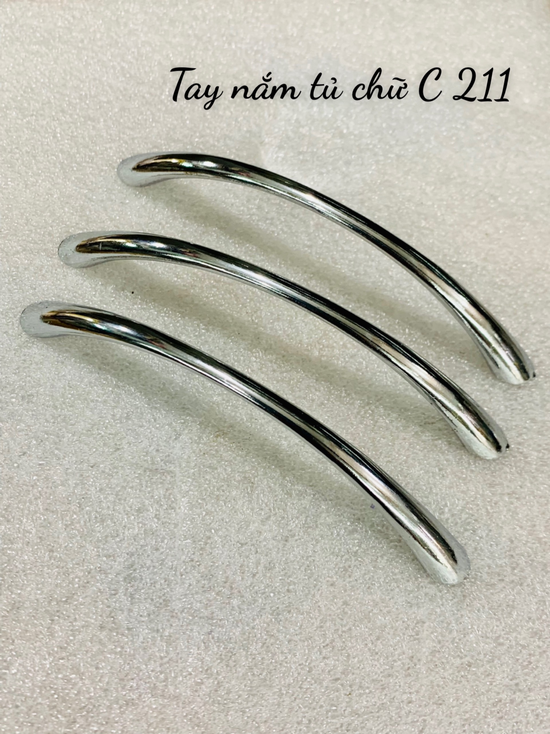 Tay tủ chữ C C211-96 hàng đẹp (2 cái)