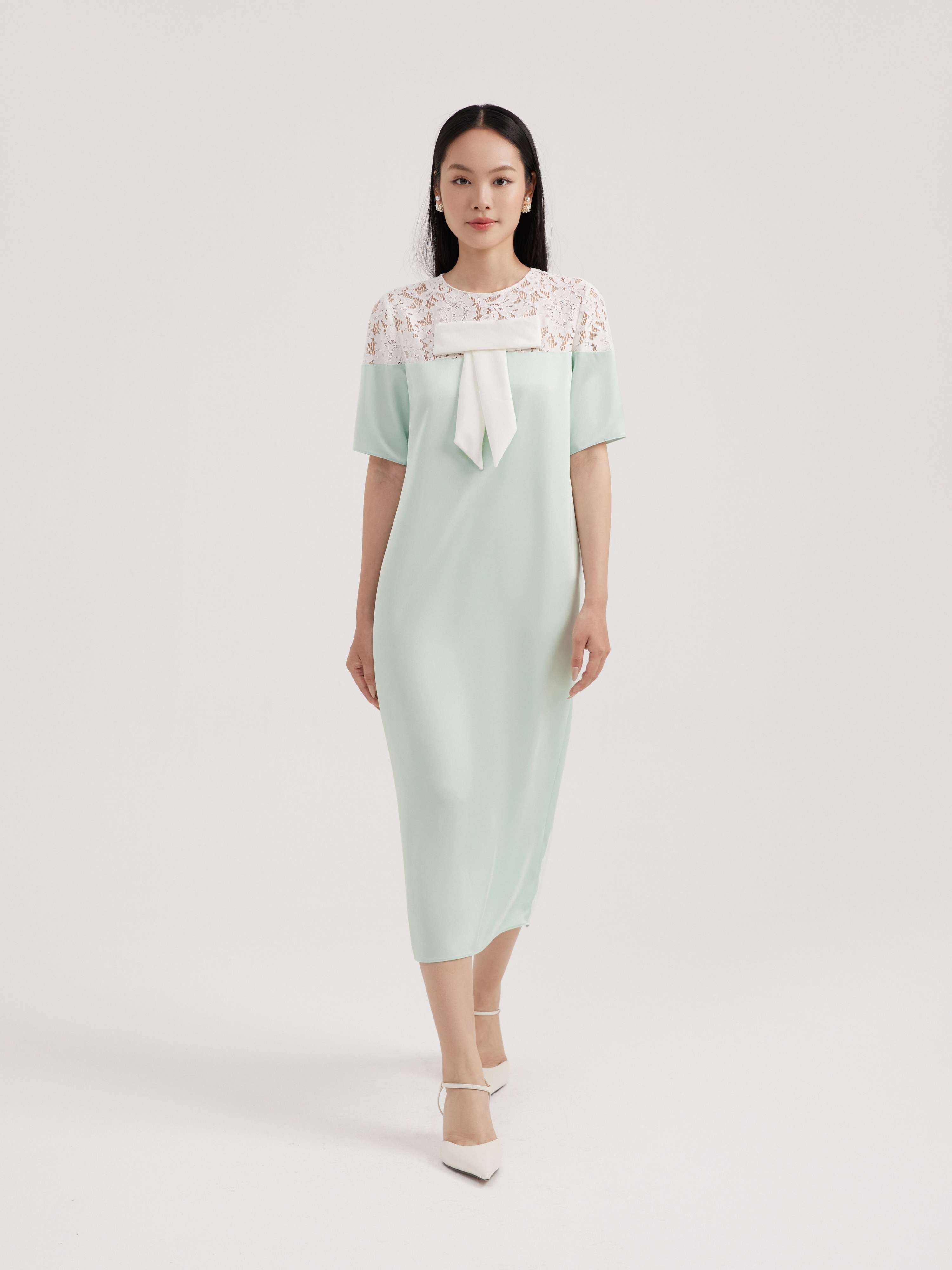 Đầm lụa phối ren Mauve Bowie dress