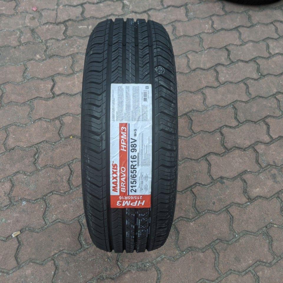 Lốp 215/65r16 98v maxxis hp-m3