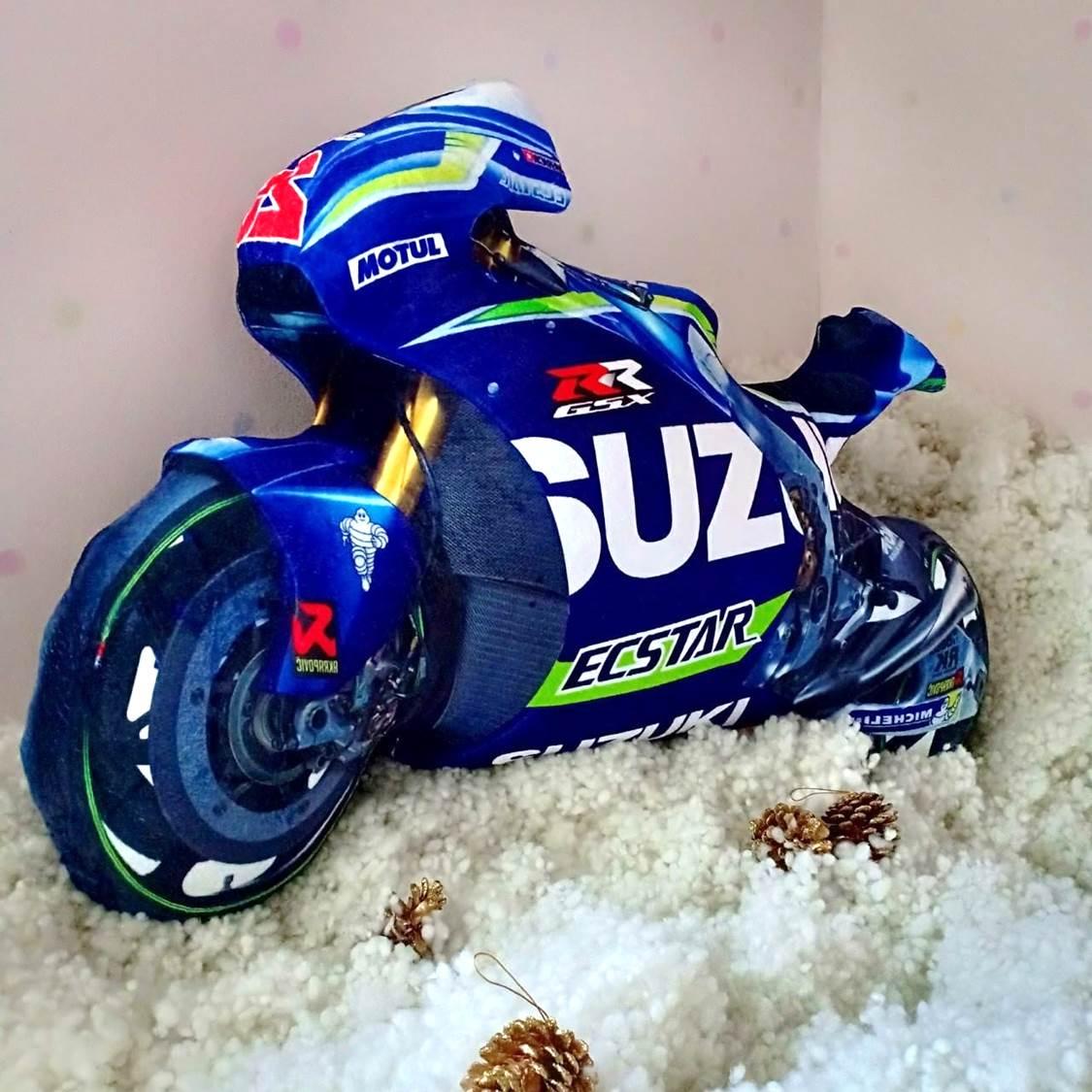 GẤU BÔNG XE ĐUA 50CM ĐỒ CHƠI NHỒI BÔNG HÌNH CHIẾC XE MOTO GỐI NẰM NGỦ 3D CHO BÉ HÌNH CHIẾC XE MOTO