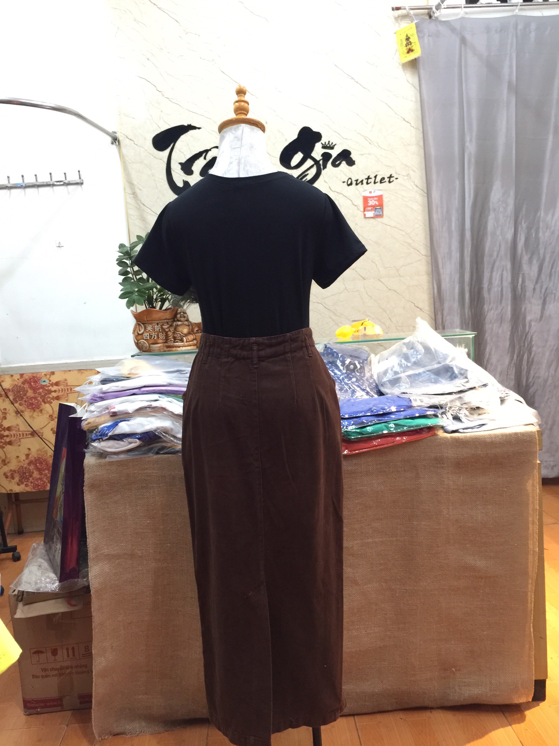 Chân váy vintage nhung tăm dáng dài