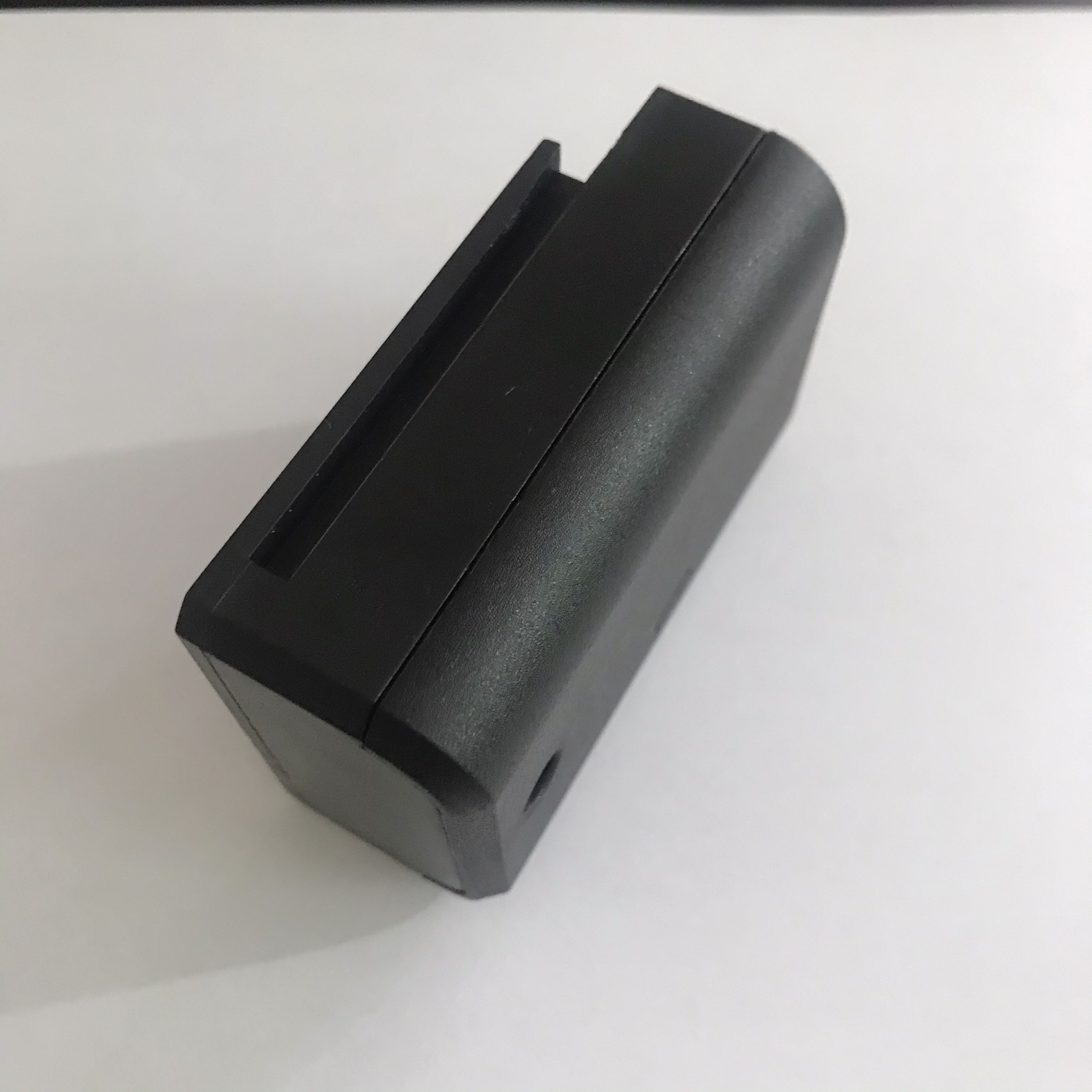 Pin máy cân mực laser 2 chấu (Dùng được cho loại 5 tia và 12 tia)