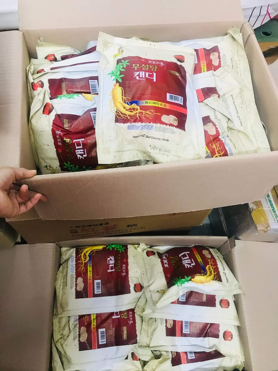 Táo đỏ hàn quốc 1kg ( Hàng đủ kg)