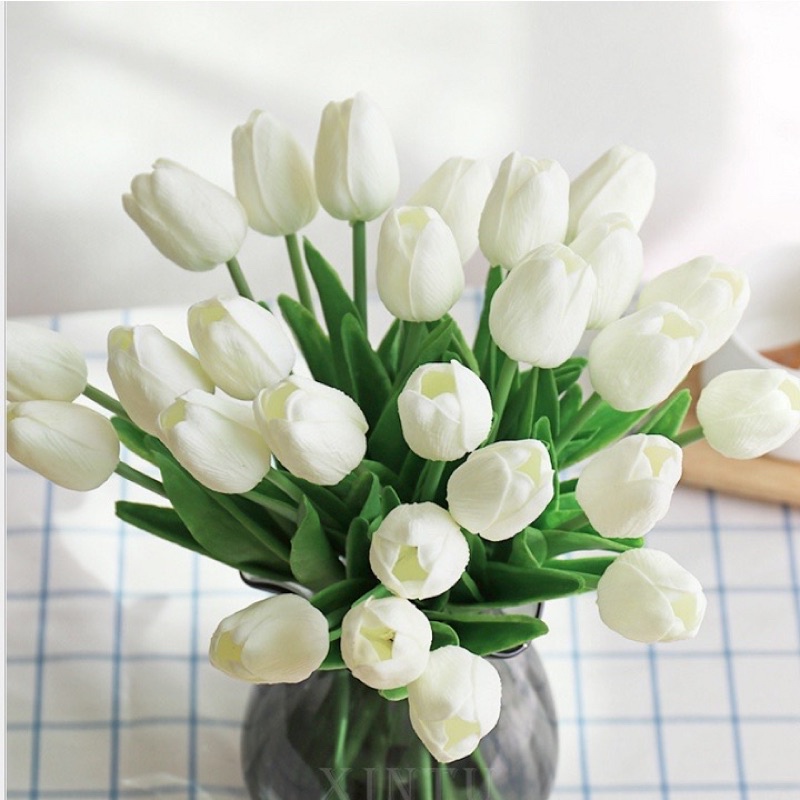 Hoa tulip giả decor trang trí homezdecor