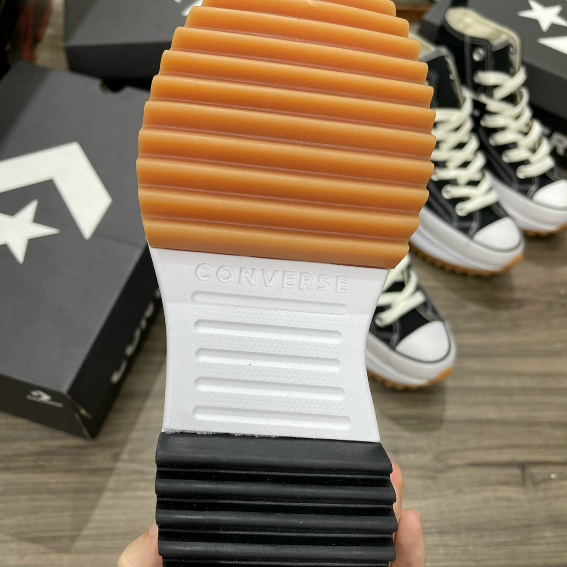 Giày Converse Run Star Hike Hi Low Black White Cổ Thấp ( Full box )
