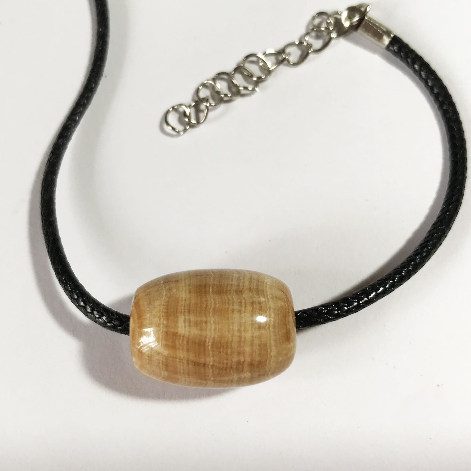 Lu thống đeo cổ đá cẩm thạch ( ngọc của Việt nam) đủ các màu cho các mệnh Kim Mộc Thủy Hỏa Thổ