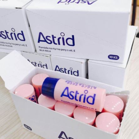ⓟ Son dưỡng môi mỡ hưu Astrid 𝒫𝒪ℒ𝒴ℳℰℛ