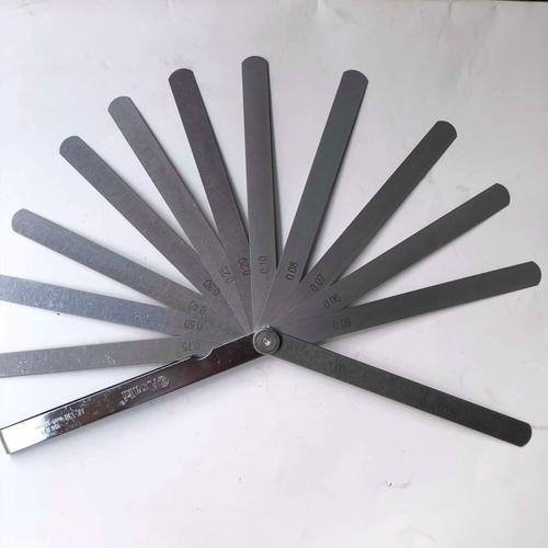 Thước lá đo khe hở 14 lá Asaki AK-138 C2-150mm (Trắng)