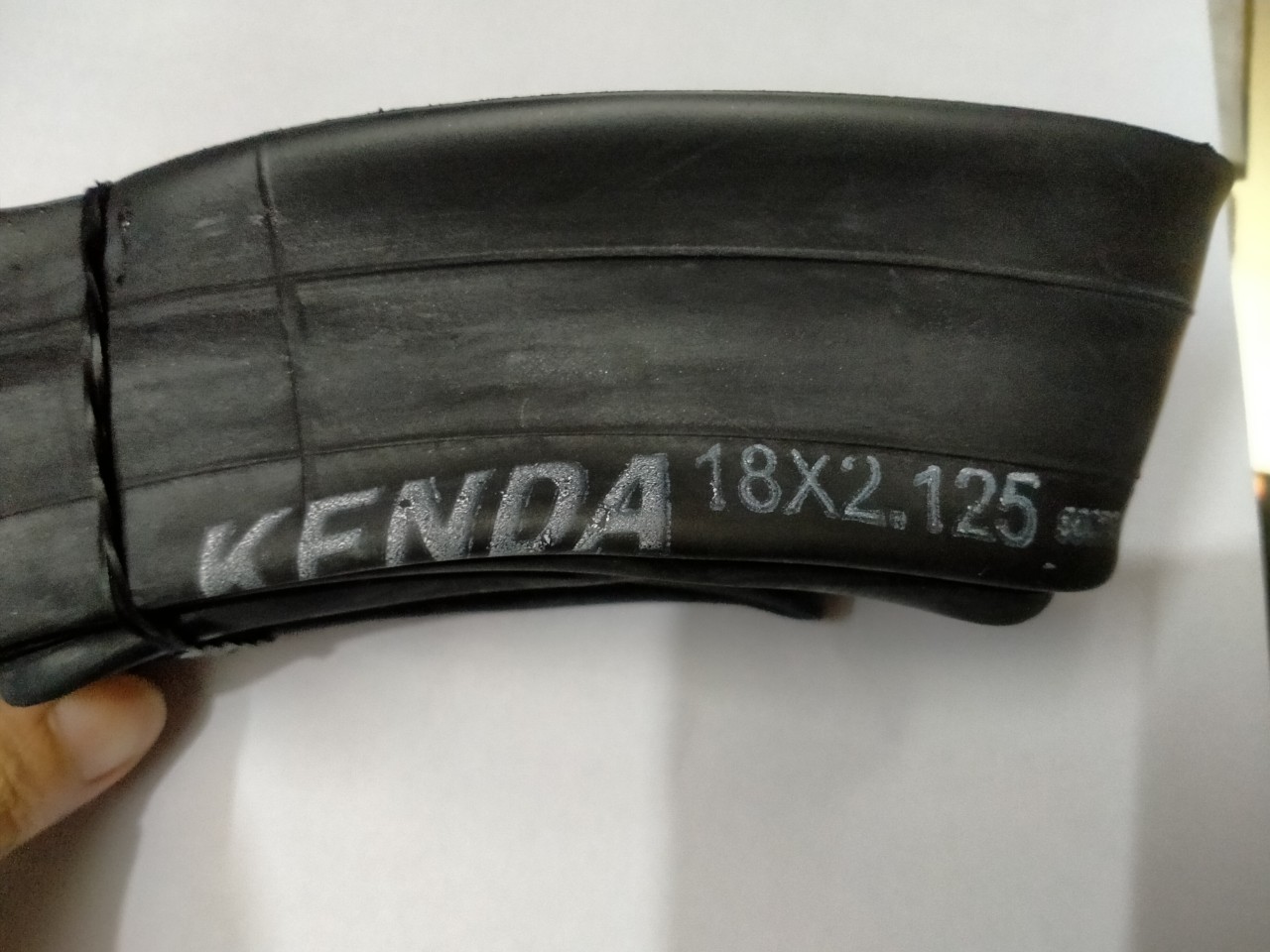 RUỘT, SĂM XE ĐẠP/ XE ĐẠP ĐIỆN 18x2.125 KENDA