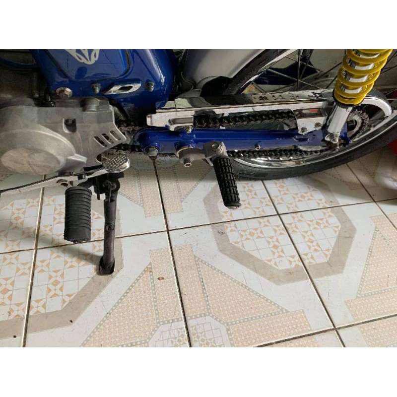 Gác chân CBR gắn 67, culb, CD,CL,68