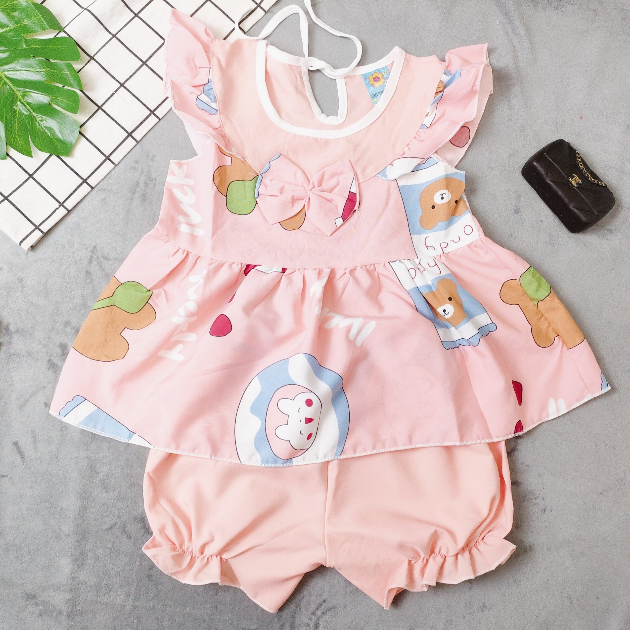Bộ Lụa Cánh Tiên Phối Nơ Bé (giao màu ngẫu nhiên) (12-18kg)