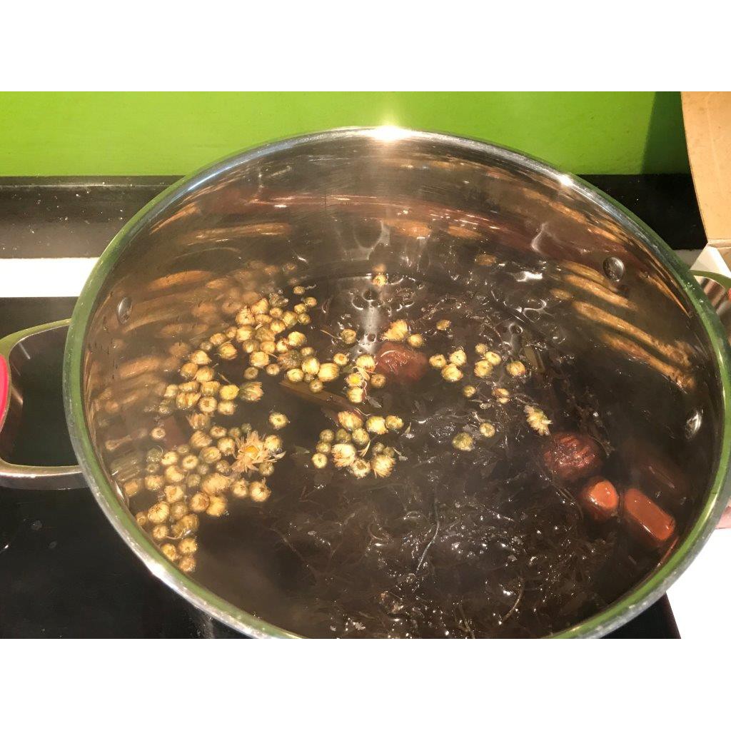 Sea Ginseng (Cooks 5 Liters of Water)