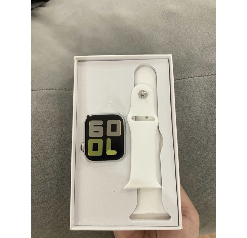 Đồng hồ thông minh kết nối bluetooth gọi điện thoại đo nhịp tim đo bước chân tiện lợi hữu ích dễ sử dụng