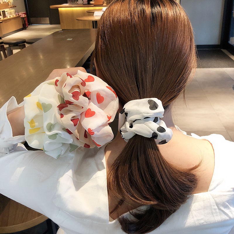 Dây Buộc Tóc Scrunchies Trái Tim Buta Sc09