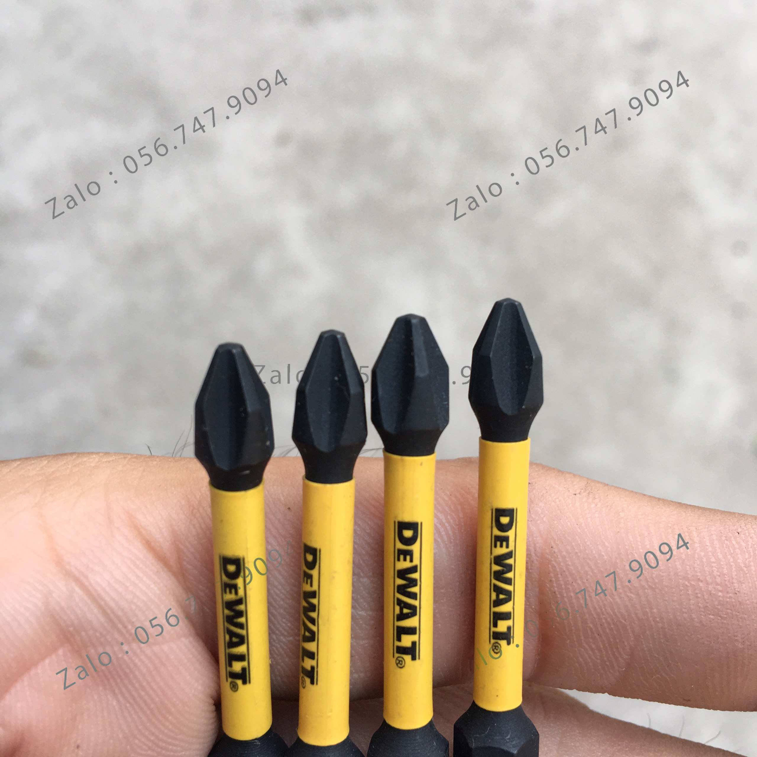 [1 Cái]Mũi Vít Bake DEWALT PH2 Dài 5.8cm Màu Đen